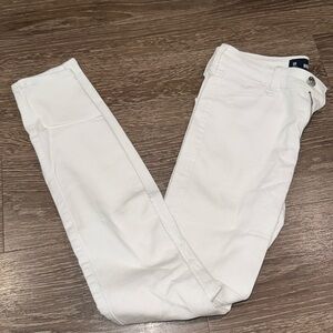 Hollister High Rise Jean Leggings in White